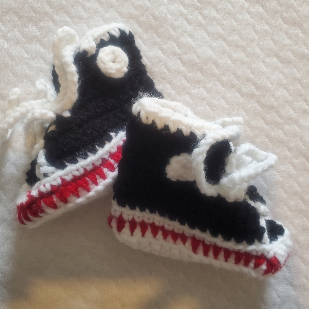 Handmade Crochet Converse Baby Booties